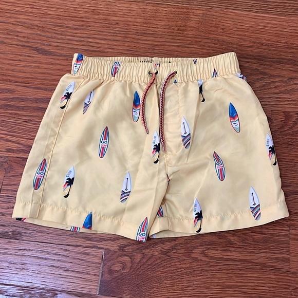 Mayoral Boy’s Yellow Swim Trunks Size 4 - Picture 1 of 3